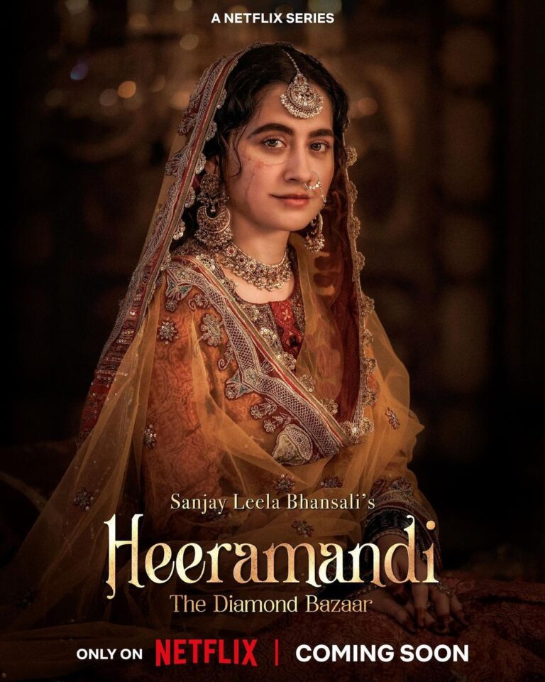 Sanjeeda Sheikh Instagram - While they struggle for love and freedom, she yearns for something totally different- POWER Introducing @iamsanjeeda as Waheeda. Heeramandi: The Diamond Bazaar is coming soon, only on Netflix! #Heeramandi #HeeramandiOnNetflix #NextOnNetflixIndia #SanjayLeelaBhansali @bhansaliproductions @prerna_singh6 @m_koirala @aslisona @aditiraohydari @sharminsegal @therichachadha @sudeepchatterjee.isc @limaye.mahesh @rimpleandharpreet @junglijay @ashhna.srrivastava @arvigill @mitaksharakumar @snehil.dixit.mehra @vibhupuri @ashishpatil_the_lavniking @ragul_dharuman @subratachakraborty706 @amitsray @sanal.george @moinbeg @preetisheel @chandrakant_sonawane @shreyaspuranikofficial @shriparamanijewels @iamkrutimahesh @divynidhisharma @huentsang @shrutimahajancasting