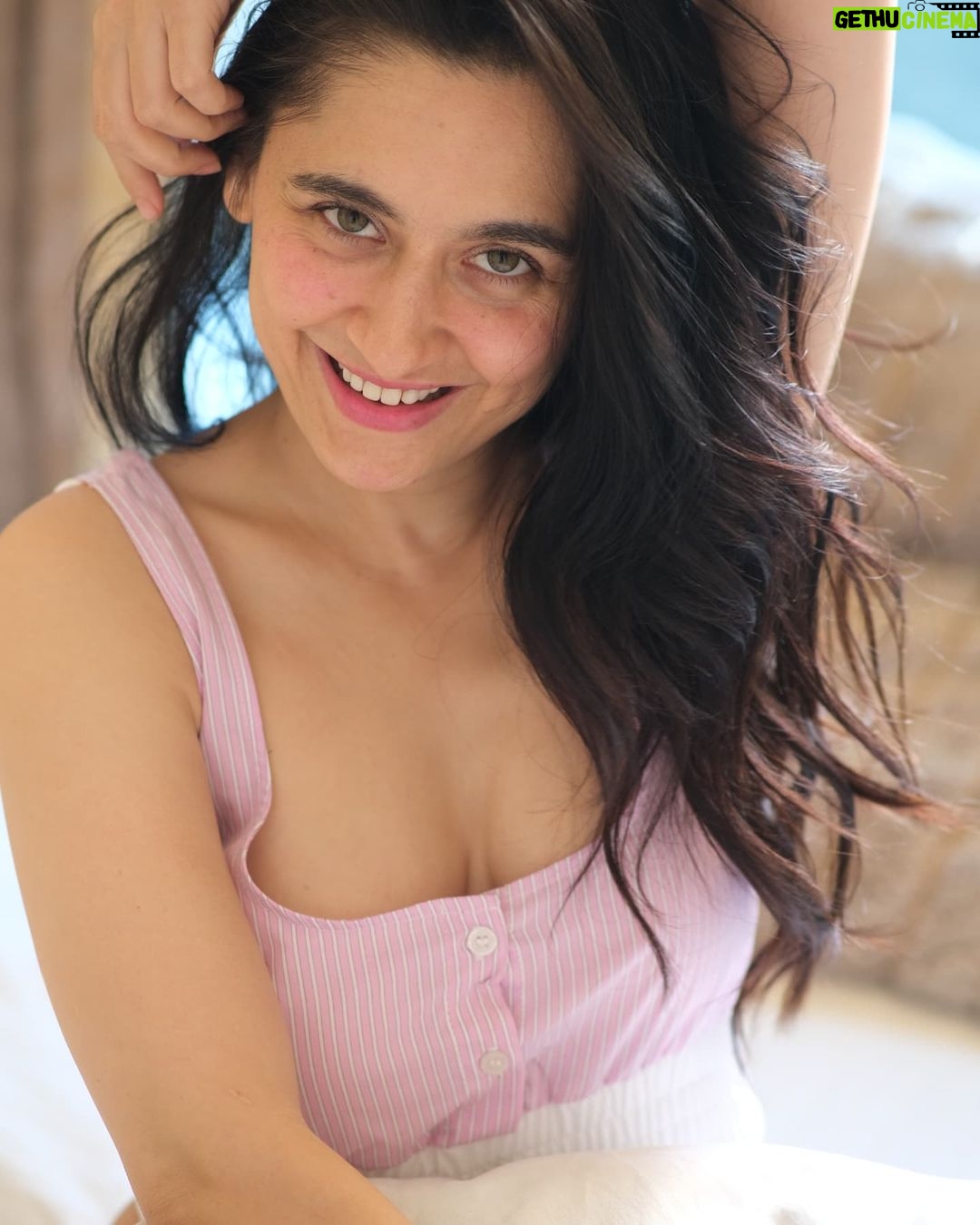 Sanjeeda Sheikh Instagram - ❤️ 📸 @sanjaydubeyphotography