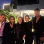 Sanjjanaa Instagram - Happy birthday to @darshanthoogudeepashrinivas ji , you have always inspired us …. You are an example for every mother in the world setting a benchmark that yes, without a godfather without any support. This is how we can be successful without making any excuses. May God bless you with a long long and healthy life Darshann & @viji.darshan ❤️ , with best wishes Dr.azeez & Sanjjanaa Galrani . Also it was wonderful to bump into my old friend , Shruti after a long time ❤️ Karnataka, Bangalore