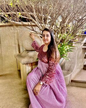 Sanjjanaa Instagram - Enjoying life in a blissful state of mind as I’m flaunting a stylish gown from @momzjoy … in deep thoughts sharing my experiences and pearls of wisdom I feel … 

After all that life has put me through , i feel perception plays a crucial role in shaping our experiences and understanding of life. How we perceive the world around us, our circumstances, and ourselves can greatly influence our thoughts, emotions, and actions. Our perceptions are formed by a combination of our senses, beliefs, values, past experiences, and cultural influences. Two individuals can perceive the same event or situation in completely different ways based on their unique perspectives.

Perception not only affects our individual experiences but also shapes our relationships with others. It influences how we interpret and respond to the words and actions of those around us. Our perceptions can contribute to empathy and understanding or create misunderstandings and conflicts.

Moreover, perception is not limited to the external world. Our self-perception, our sense of identity, and our beliefs about our own abilities and worth are also important aspects of how we experience life. Our self-perception can significantly impact our self-esteem, confidence, and the choices we make.

Recognizing the power of perception allows us to understand that reality is subjective and can vary from person to person. It reminds us to approach situations with an open mind, empathy, and a willingness to consider alternative perspectives. By being aware of our own perceptions and understanding that others may see things differently, we can foster better communication, empathy, and personal growth. Ultimately, life is a complex interplay of our perceptions, experiences, and the meaning we assign to them.