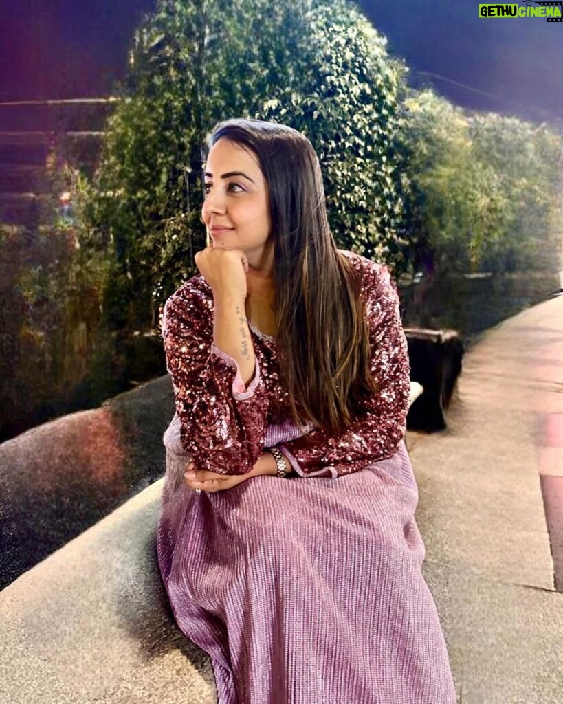 Sanjjanaa Instagram - Enjoying life in a blissful state of mind as I’m flaunting a stylish gown from @momzjoy … in deep thoughts sharing my experiences and pearls of wisdom I feel … After all that life has put me through , i feel perception plays a crucial role in shaping our experiences and understanding of life. How we perceive the world around us, our circumstances, and ourselves can greatly influence our thoughts, emotions, and actions. Our perceptions are formed by a combination of our senses, beliefs, values, past experiences, and cultural influences. Two individuals can perceive the same event or situation in completely different ways based on their unique perspectives. Perception not only affects our individual experiences but also shapes our relationships with others. It influences how we interpret and respond to the words and actions of those around us. Our perceptions can contribute to empathy and understanding or create misunderstandings and conflicts. Moreover, perception is not limited to the external world. Our self-perception, our sense of identity, and our beliefs about our own abilities and worth are also important aspects of how we experience life. Our self-perception can significantly impact our self-esteem, confidence, and the choices we make. Recognizing the power of perception allows us to understand that reality is subjective and can vary from person to person. It reminds us to approach situations with an open mind, empathy, and a willingness to consider alternative perspectives. By being aware of our own perceptions and understanding that others may see things differently, we can foster better communication, empathy, and personal growth. Ultimately, life is a complex interplay of our perceptions, experiences, and the meaning we assign to them. Karnataka, Bangalore