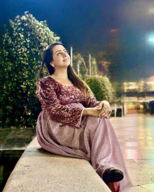Sanjjanaa Instagram - Enjoying life in a blissful state of mind as I’m flaunting a stylish gown from @momzjoy … in deep thoughts sharing my experiences and pearls of wisdom I feel … 

After all that life has put me through , i feel perception plays a crucial role in shaping our experiences and understanding of life. How we perceive the world around us, our circumstances, and ourselves can greatly influence our thoughts, emotions, and actions. Our perceptions are formed by a combination of our senses, beliefs, values, past experiences, and cultural influences. Two individuals can perceive the same event or situation in completely different ways based on their unique perspectives.

Perception not only affects our individual experiences but also shapes our relationships with others. It influences how we interpret and respond to the words and actions of those around us. Our perceptions can contribute to empathy and understanding or create misunderstandings and conflicts.

Moreover, perception is not limited to the external world. Our self-perception, our sense of identity, and our beliefs about our own abilities and worth are also important aspects of how we experience life. Our self-perception can significantly impact our self-esteem, confidence, and the choices we make.

Recognizing the power of perception allows us to understand that reality is subjective and can vary from person to person. It reminds us to approach situations with an open mind, empathy, and a willingness to consider alternative perspectives. By being aware of our own perceptions and understanding that others may see things differently, we can foster better communication, empathy, and personal growth. Ultimately, life is a complex interplay of our perceptions, experiences, and the meaning we assign to them.