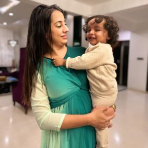 Sanjjanaa Instagram - Parenthood is indeed a journey filled with challenges and sacrifices, but it also brings countless joys and beautiful moments. It’s wonderful to see how effortlessly comfortable my outfit from @momzjoy looks while i am holding my baby in my arms. This showcases the versatility and practicality of clothing designed for @momzjoy , allowing me to attend various events while still being able to care for your little one with ease. Parenthood teaches us to embrace every moment and find beauty in the chaos. Enjoying these precious times with my baby and yet look super stylish like a Mom #diva wearing stylish attires from  @momzjoy ! 

As an actress, my life has been consumed by self-centeredness, solely dedicated to my career, personal aspirations, and ambitions in the past. But, oh, how everything shifted when my beloved son, @PrinceAlarik, graced my existence with his presence.

As I stepped into the realm of motherhood, a beautiful transformation occurred within me. It was as if a veil had been lifted, revealing a profound shift in my perspective. Suddenly, the needs and happiness of my precious child became the centerpiece of my world, eclipsing my own dreams and aspirations. This profound metamorphosis had far-reaching effects, intertwining with every facet of my existence. From the choices I made in my professional journey to the way I managed my time, everything now revolved around nurturing and cherishing my little one. With tender devotion, I embraced the path of motherhood, prioritizing the bonds of my cherished family above all else.

The overwhelming bliss and deep affection that fills my heart for my beloved son are beyond measure. Every single moment spent with him holds profound significance, as I treasure the precious milestones and witness his remarkable growth and development ...