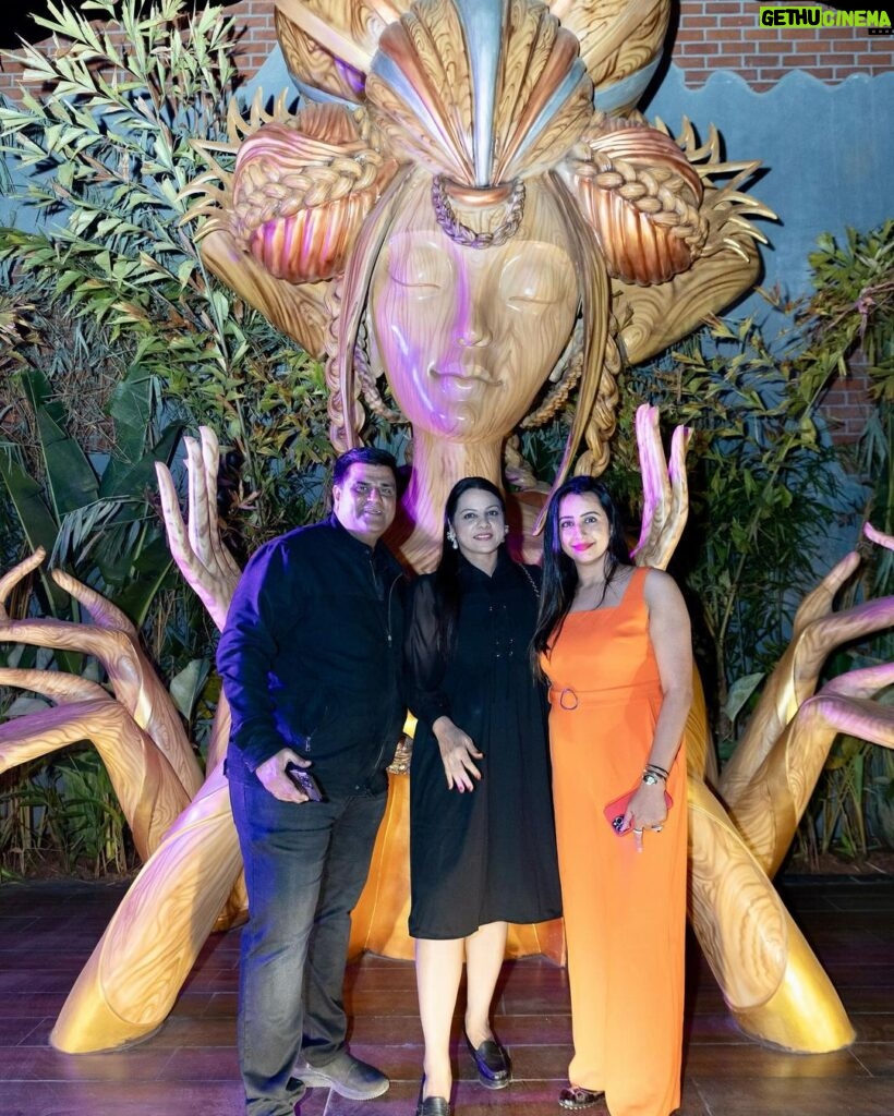 Sanjjanaa Instagram - Oh, what a night of absolute extravagance and glamour! #Bangalore, my dear all , has just unveiled a brand new hotspot that stretches its limits all the way into the enchanting village of this new area #Gunjur village, far beyond Whitefield. They say that during Christmas and New Year, it’s time for us to spread our wings and explore the world. But let me tell you a little secret . If you’re a true #Bangalorean and you know the right people, the most happening and mesmerizing place to hang out and chill is right here in our own city. Surrounded by the coolest crowd and immersed in the most captivating events, it’s a dream come true . Oh, we had an absolute blast! So many of us gathered under one roof for the grand launch of this exquisite Vietnamese gem called @nusa.blr. And guess who did the honors? None other than my very dear old friend, the charming @rajesh.madaan.9 ji, along with his ever-charismatic nephew @ashish_madaan the founders of @serefe.blr . It was an absolute delight to catch up with the inspiring power couple, @jkjanak and @shikhamadaan30 , and of course, my dear Sindhi friend, @rekhaghosh , with whom I share a special bond. Oh, the memories we made that night were truly unforgettable. ❤️ Bangalore, India