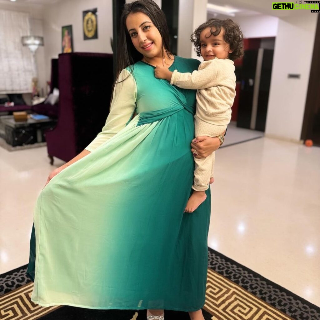Sanjjanaa Instagram - Parenthood is indeed a journey filled with challenges and sacrifices, but it also brings countless joys and beautiful moments. It’s wonderful to see how effortlessly comfortable my outfit from @momzjoy looks while i am holding my baby in my arms. This showcases the versatility and practicality of clothing designed for @momzjoy , allowing me to attend various events while still being able to care for your little one with ease. Parenthood teaches us to embrace every moment and find beauty in the chaos. Enjoying these precious times with my baby and yet look super stylish like a Mom #diva wearing stylish attires from @momzjoy ! As an actress, my life has been consumed by self-centeredness, solely dedicated to my career, personal aspirations, and ambitions in the past. But, oh, how everything shifted when my beloved son, @PrinceAlarik, graced my existence with his presence. As I stepped into the realm of motherhood, a beautiful transformation occurred within me. It was as if a veil had been lifted, revealing a profound shift in my perspective. Suddenly, the needs and happiness of my precious child became the centerpiece of my world, eclipsing my own dreams and aspirations. This profound metamorphosis had far-reaching effects, intertwining with every facet of my existence. From the choices I made in my professional journey to the way I managed my time, everything now revolved around nurturing and cherishing my little one. With tender devotion, I embraced the path of motherhood, prioritizing the bonds of my cherished family above all else. The overwhelming bliss and deep affection that fills my heart for my beloved son are beyond measure. Every single moment spent with him holds profound significance, as I treasure the precious milestones and witness his remarkable growth and development ... Karnataka, Bangalore