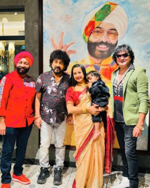 Sanjjanaa Instagram - So I happened to launch and host this wonderful meet and greet at @karigari.bangalore , #Karigari is an esteemed restaurant situated in #nammabengaluru , precisely within the #phoenixmallofasia , an illustrious and colossal shopping complex. Within its premises, this restaurant presents an unparalleled dining affair, skillfully intertwining traditional Indian gastronomy with contemporary culinary methods.

Karigari is known for its extensive menu curated by the esteemed celebrity chef @chefharpalsokhi . I am a very big foodie. I try to control myself a lot, but however, I sometimes really indulge in watching the recipes on YouTube on the very famous cookery show Namak Shamak by @chefharpalsokhi , harpal ji your recipes are so awesome. I have to tell you. You have magic in your golden fingers.  This menu proudly presents a diverse selection of genuine Indian delicacies, each representing the distinct flavors from different regions across the country. 

My list had an invitation for just 10 people including my family,  as I have evolved into becoming an introvert and I don’t believe in inviting hundreds of people whom I’m not close to , thanx @official_gurukiran ji , @laxmikrishnaofficial , @satishcadaboms , @geetika_bindana_ , @fodyssey & @amritadembla each and every one of your presence was so special and heartwarming ❤️ 

What caught my eye is there “suhaag raat ki kheer & mirchy ka halwa ... Not to forget there charcoal cheeze unique Paratha “ … and each and every dish was truely to crave for . 

In addition to the delectable food, Karigari offers excellent service, ensuring that guests have a memorable dining experience. The staff is attentive, knowledgeable, and ready to assist with any special requests or dietary requirements.

finally, what added a very emotional touch to this Event is the saree that I am wearing is given to me by my mother-in-law, and she used her young days … The blessing of the elders, really keep a smile on our face ❤️ Jewellry is from my real Jewellry collection .