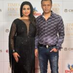 Sanjjanaa Instagram - Yesterday night was absolutely bliss as I happened to visit @timesfoodnightlife , event organised by the team of @bangalore_times …. I happened to bump into a lot of friends it was super fun , I am on a new diet, trying to restrict myself from overeating , so I hardly could indulged in lot in food but I am telling you this widespread of vegetarian food last night was to die for , there were easily about 600+ dishes spread across by all the winners of this year of the #timesfoodguide … My jewellery was by @thanyafashion It was Make Up Artist Suhas effort that made me look so beautiful @ss_makeover_by_suha My super sensational costume was by @iyra_designstudio 🥰 Karnataka, Bangalore