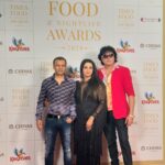 Sanjjanaa Instagram - Yesterday night was absolutely bliss as I happened to visit @timesfoodnightlife , event organised by the team of @bangalore_times …. I happened to bump into a lot of friends it was super fun , I am on a new diet, trying to restrict myself from overeating , so I hardly could indulged in lot in food but I am telling you this widespread of vegetarian food last night was to die for , there were easily about 600+ dishes spread across by all the winners of this year of the #timesfoodguide … My jewellery was by @thanyafashion It was Make Up Artist Suhas effort that made me look so beautiful @ss_makeover_by_suha My super sensational costume was by @iyra_designstudio 🥰 Karnataka, Bangalore
