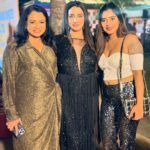 Sanjjanaa Instagram - Yesterday night was absolutely bliss as I happened to visit @timesfoodnightlife , event organised by the team of @bangalore_times …. I happened to bump into a lot of friends it was super fun , I am on a new diet, trying to restrict myself from overeating , so I hardly could indulged in lot in food but I am telling you this widespread of vegetarian food last night was to die for , there were easily about 600+ dishes spread across by all the winners of this year of the #timesfoodguide … My jewellery was by @thanyafashion It was Make Up Artist Suhas effort that made me look so beautiful @ss_makeover_by_suha My super sensational costume was by @iyra_designstudio 🥰 Karnataka, Bangalore