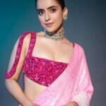 Sanya Malhotra Instagram - Diwali ready 💕✨ @manishmalhotra05 💕