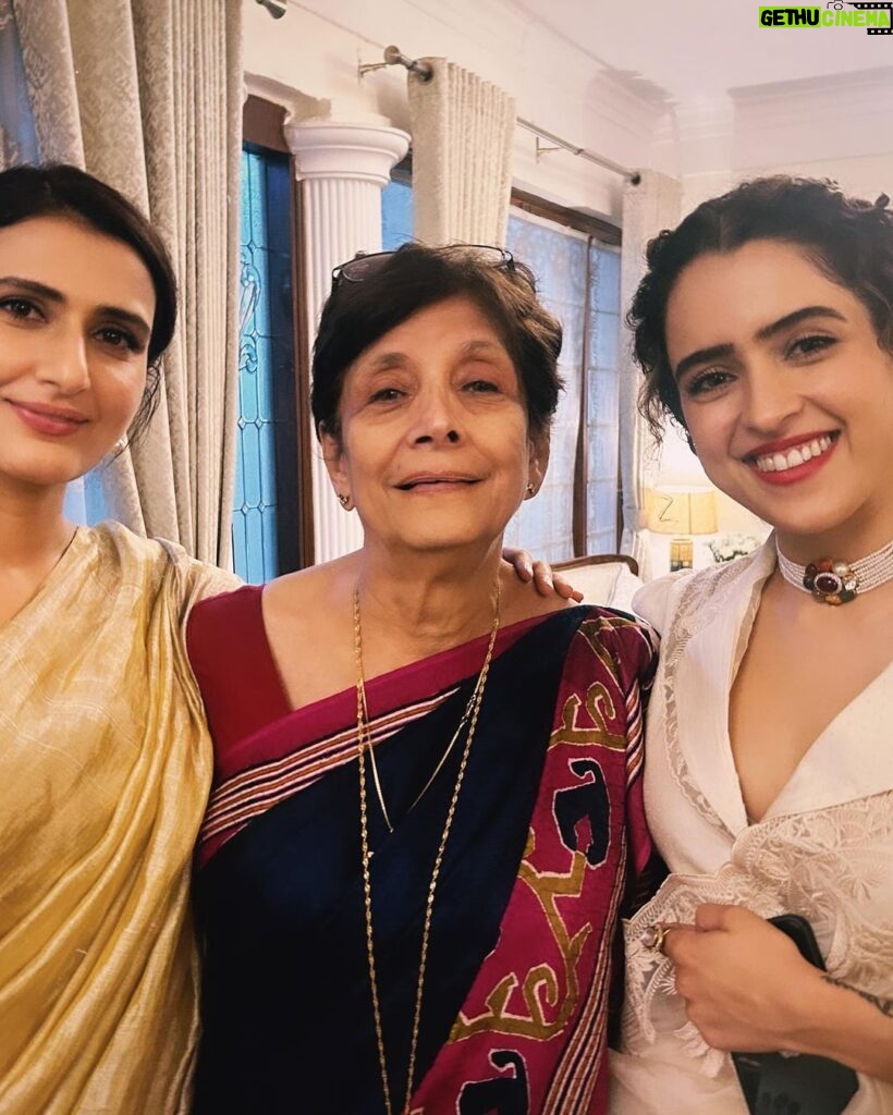 Sanya Malhotra Instagram - Silloo 💕 I feel honored to be a part of SamBahadur, yesterday at the trailer launch my heart was filled with pride and joy. So grateful to have gotten this opportunity to play Silloo Manekshaw, to meet Maya Manekshaw ji, and to see my co-actors shine so brightly. @vickykaushal09 @fatimasanashaikh you guys are inspiring. Thank you @meghnagulzar ma’am for making me a part of this 💕