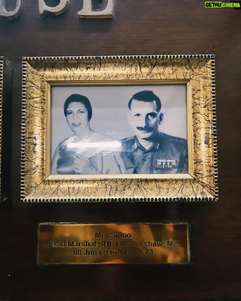 Sanya Malhotra Instagram - Silloo 💕 I feel honored to be a part of SamBahadur, yesterday at the trailer launch my heart was filled with pride and joy. So grateful to have gotten this opportunity to play Silloo Manekshaw, to meet Maya Manekshaw ji, and to see my co-actors shine so brightly. @vickykaushal09 @fatimasanashaikh you guys are inspiring. Thank you @meghnagulzar ma’am for making me a part of this 💕