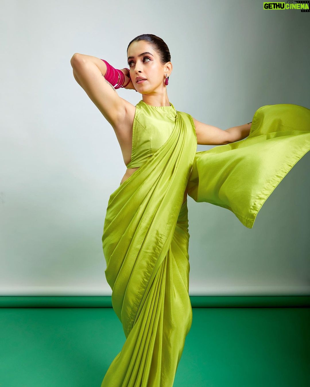 Sanya Malhotra Instagram - 💚💗💚💗