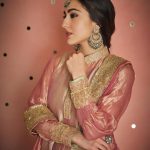 Sara Ali Khan Instagram – Thank you Badi Amma for the loveliest traditional Zardosi gold border 👸
Everyone knows she’s the epitome of grace and royalty- everyone always adored her 🥰
Thank you @manishmalhotraworld @manishmalhotra05 for recreating this style, adding your sparkle and giving it order 💝✨
And thank you @______iak______ for just being the most regally handsome brother in @raghavendra.rathore and posing with your sister who behaves like a recorder 🤣📹📸
And of course @rohanshrestha @adrianjacobsofficial @aasifahmedofficial a heartfelt special thanks is totally in order 🙏🏻🤗🫂