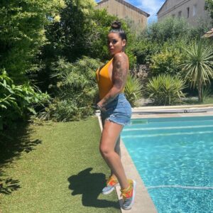 Sarah Fraisou Instagram - 🌞🌞#picoftheday #sun #marseille
