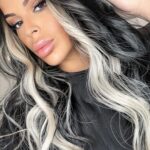 Sarah Fraisou Instagram - Nouvelle coupe vous validé ou pas ? 😜#pictureoftheday #hairstyle #lifestyle #changement Paris, France