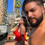 Sarah Fraisou Instagram – Brother and sisters shilling in dubaï @fivepalmjumeirah thanks for this amazing pool and the wonderful welcome #life #dubai #picoftheday #french #sun #fun #holidays @billel.cmb