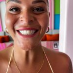 Sarah Fraisou Instagram - 🏝️🌈🌸🌺 #picoftheday #color #funny #thailand #pink #love #life #smile Zippy Day Club