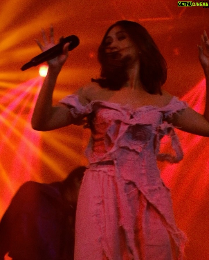 Sarah Geronimo Instagram - 1st leg done! Salamat sa mainit na pagtanggap, Davaoeños!