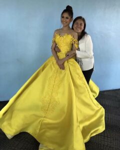 Sarah Geronimo Instagram - Superheroes ng buhay ko. I love you nanay at tatay ko. Happy Mother’s day po mama. Walang hanggan po na pasasalamat para sa walang katumbas na pag-aaruga at pagmamahal.