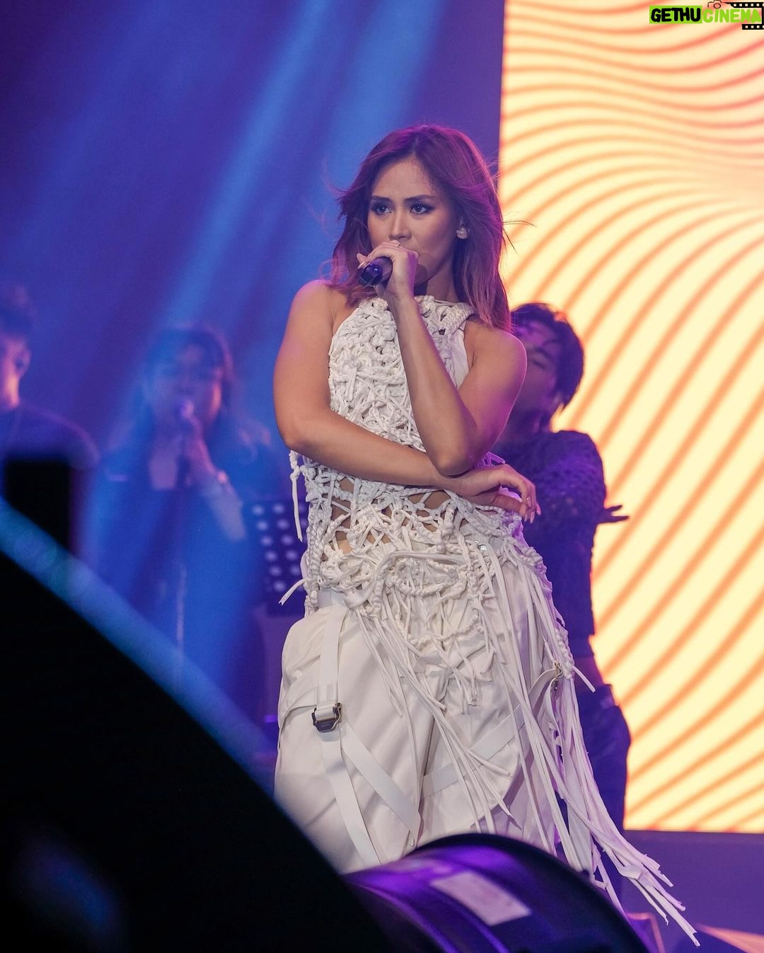 Sarah Geronimo Instagram - Bago City!!!! Maraming salamat!! Mahal ko kayo!! Bago City, Negros Occidental