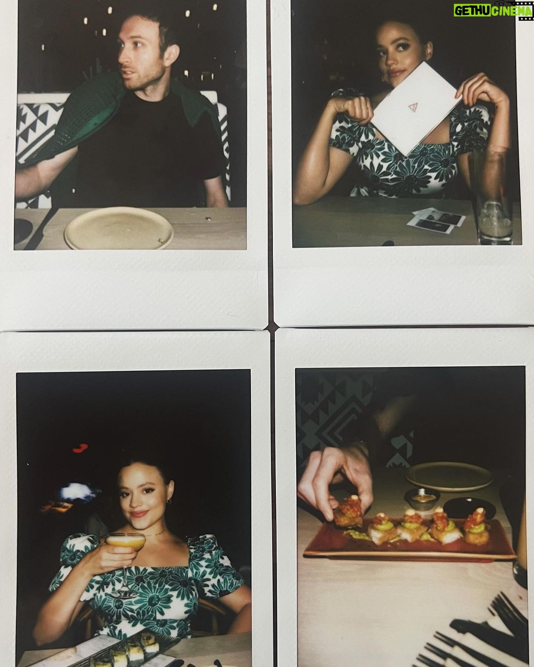 Sarah Jeffery Instagram - no one does it like @planta does it. thank you for having us at your new Marina Del Rey location we are lifers 💚🌱🥑 #plantbased PLANTA