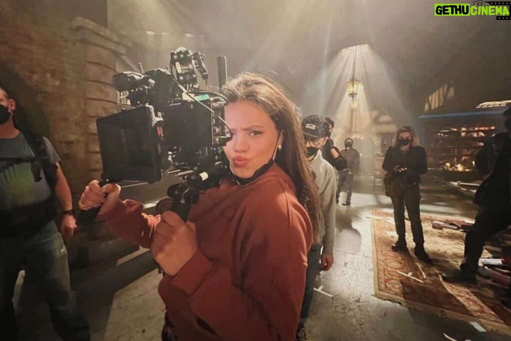 Sarah Jeffery Instagram - pour a margarita out for Margarita tonight at 8/7c for the season 4 premiere of Charmed ✨ thanks for lending me your camera @sulldog