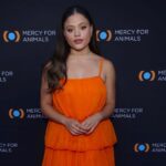 Sarah Jeffery Instagram - thank you for another beautiful gala @mercyforanimals 🧡