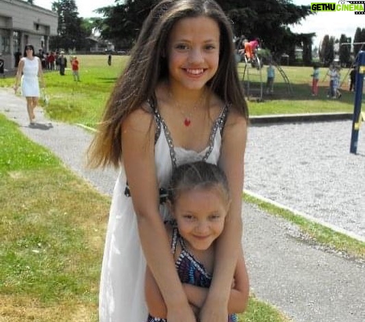 Sarah Jeffery Instagram - Iām so happy we shoot the shit together now. 20 years ago it was just me wiping up your shit. Happy Birthday @nylaleejeffery, being your older sis is one of my fave things about life š