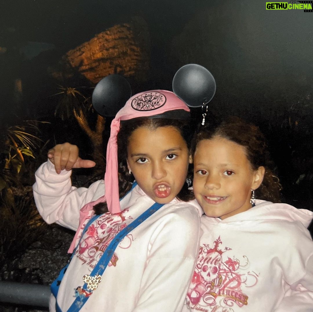 Sarah Jeffery Instagram - happy birthday, day one ❤️ @hannahcjeffery