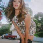 Sarah Jeffery Instagram – comic sans is a nasty font don’t @ me