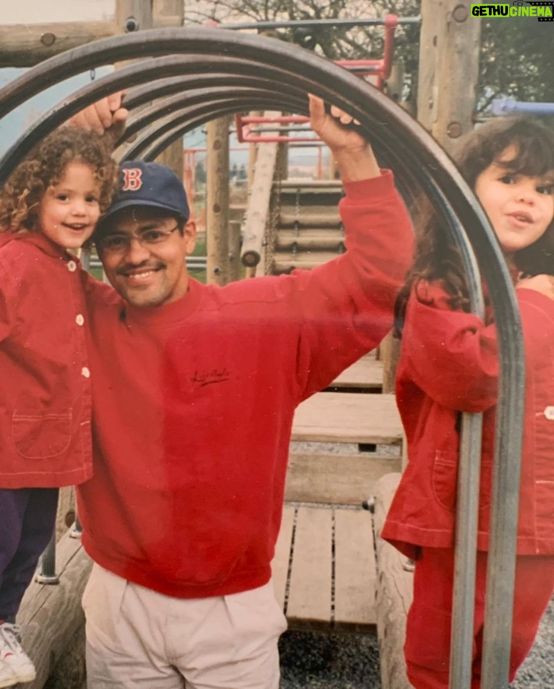 Sarah Jeffery Instagram - happy birthday dad, you’re an icon and a legend ❤️