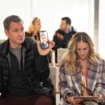 Sarah Jessica Parker Instagram - @justlikethatmax Episode 6, "Trick or Treat." This coat worked more than I did. Streaming now on @streamonmax. Is love diagnosed at Urgent Care? (@peterhermann) Directed by @cynthianixon !!! Weaving in more BTS photos over on @threadsapp. X, SJ