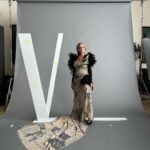 Sarah Jessica Parker Instagram - Hello you. X, SJ Vogue: @voguemagazine Director: @bardiazeinali Fashion Editor: @jordenbickham Talent Director: @sergiokletnoy DP: @packdrawn Editor: @willhtown Production: @prodn_artandcommerce Hair: @sergenormant Makeup: @ElaineOffers Nails: @ginailsinc
