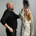 Sarah Jessica Parker Instagram - Hello you. X, SJ Vogue: @voguemagazine Director: @bardiazeinali Fashion Editor: @jordenbickham Talent Director: @sergiokletnoy DP: @packdrawn Editor: @willhtown Production: @prodn_artandcommerce Hair: @sergenormant Makeup: @ElaineOffers Nails: @ginailsinc
