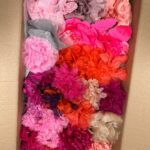 Sarah Jessica Parker Instagram - @justlikethatmax So many flowers. So little time. We will find space on and off clothes. Every available surface. I spy and all that… X, SJ