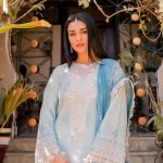 Sarah Khan Instagram - @laeliseonline 👗 brings the most beautifull lawn.Dont get a chance to miss out this summer dress. #laeliseonline #summerlawn #lahore