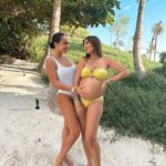 Sarah Lopez Instagram - Il y a un an jour pour jour sur une plage différente, dans un autre pays… Comme quoi la vie est bien faite. Love You sis’ Mandelieu-la-Napoule
