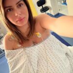 Sarah Lopez Instagram - Gérald et moi sommes heureux de partager avec vous, la toute première photo de notre trésor (et plein d’autres souvenirs figés). Après plusieurs jours à la maternité, quelques complications inattendues, Aaliyah a enfin découvert sa nouvelle maison et se porte, grâce à Dieu, comme un charme. Elle vous envoie depuis sa chambre de princesse, beaucoup de douceur, de tendresse et surtout énormément d’amour. Elle vient agrandir la plus belle des familles : celle que mon homme (qui a été d’un soutien et d’une force incroyable) m’a offert. Elle comble ses parents, son oncle et sa tante, ses grands-parents, son frère et sa sœur … et vous remercie pour toutes les jolies choses que vous avez dit, envoyé, partagé pour elle et à son sujet. À toutes les tatas et tontons du web, mille mercis ! À toute les équipes médicales (c’est important !), mille autres remerciements et une immense gratitude ❤️