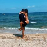 Sarah Lopez Instagram - Quelques secondes de nos journées à deux qui me laissent penser que nous partagerons d’aussi bons moments pour l’éternité. Je vous aime et lui aussi 🫶🏼 Saint Barth - PLAGE