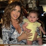 Sarah Lopez Instagram - Bon je la poste car vous avez tous apprécié cette photo 😍🙊 bon dimanche ❤️