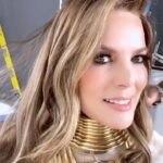Sarah Mintz Instagram - ✨ . . . . . @chevi_montag_wigs