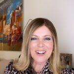 Sarah Mintz Instagram - Hoy hablamos sobre un tema genera mucha curiosidad 💬 Si tienes más preguntas dejanos en comentarios 👇 #Peluca #Sarahmintz