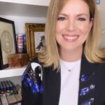 Sarah Mintz Instagram - Es importante en nuestro día a día, pensar en cosas bonitas. Cultivar pensamientos positivos fortalece el dominio emocional 💞 #AplicacionMental #Positivismo #SarahMintz