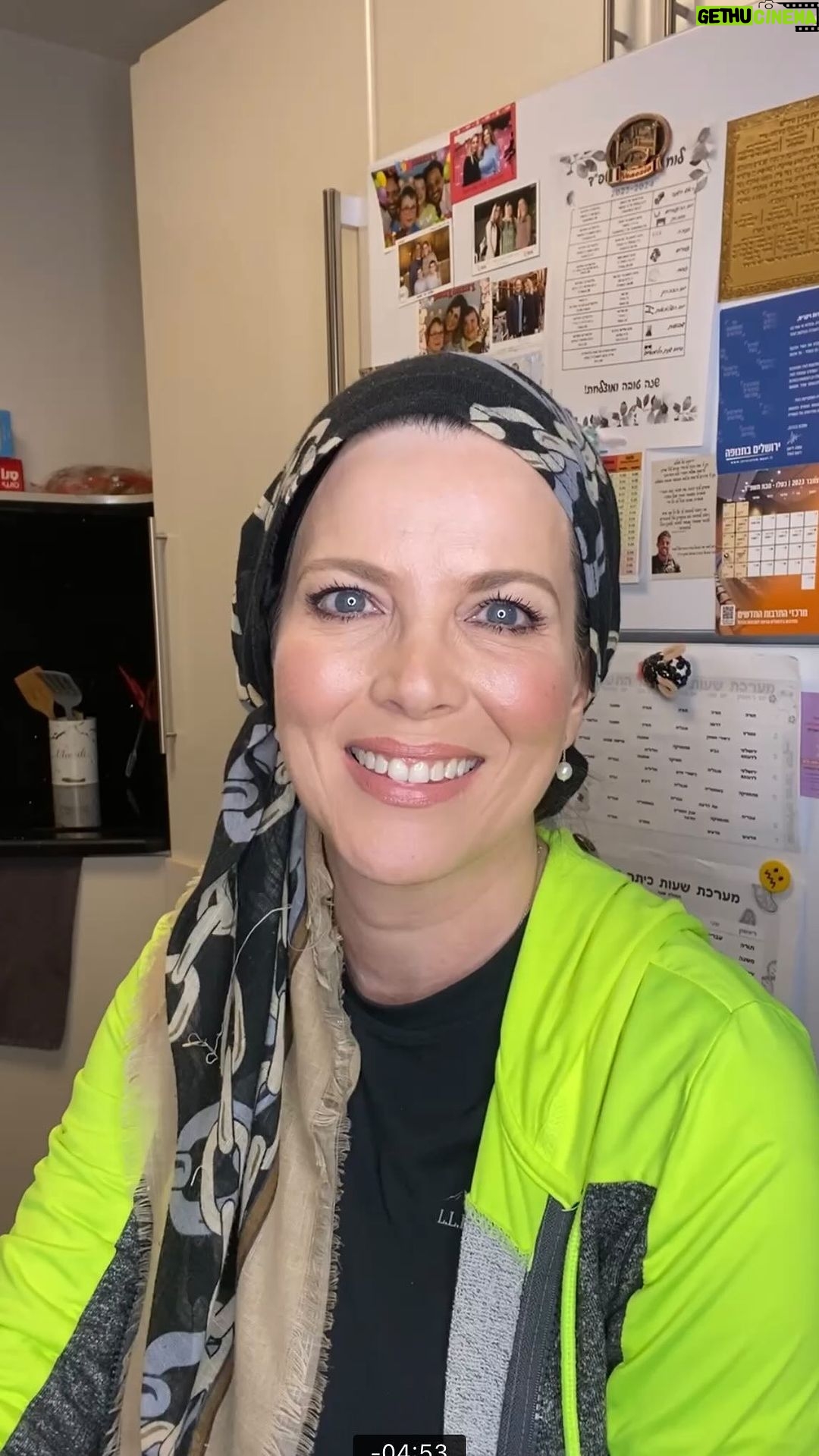 Sarah Mintz Instagram - Shabat shalom! Un bello mensaje para que compartan hoy en sus mesas 🤍