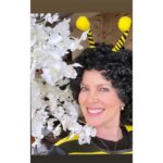 Sarah Mintz Instagram - The Kabbala describes the miracle of Purim as an awaking in the midst of exile. By Rabbi Yitzchak Luria .. La Cabalá describe el milagro de Purim como un despertar en medio del exilio. Por el rabino Itzjak Luria #purim