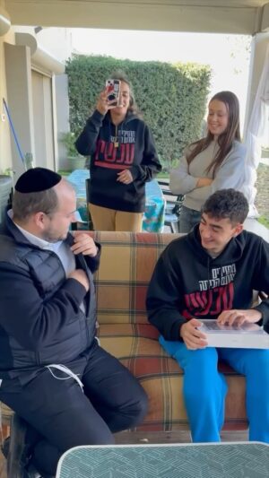 Sarah Mintz Instagram - אופיר אנג׳ל חיכינו לך כל כך