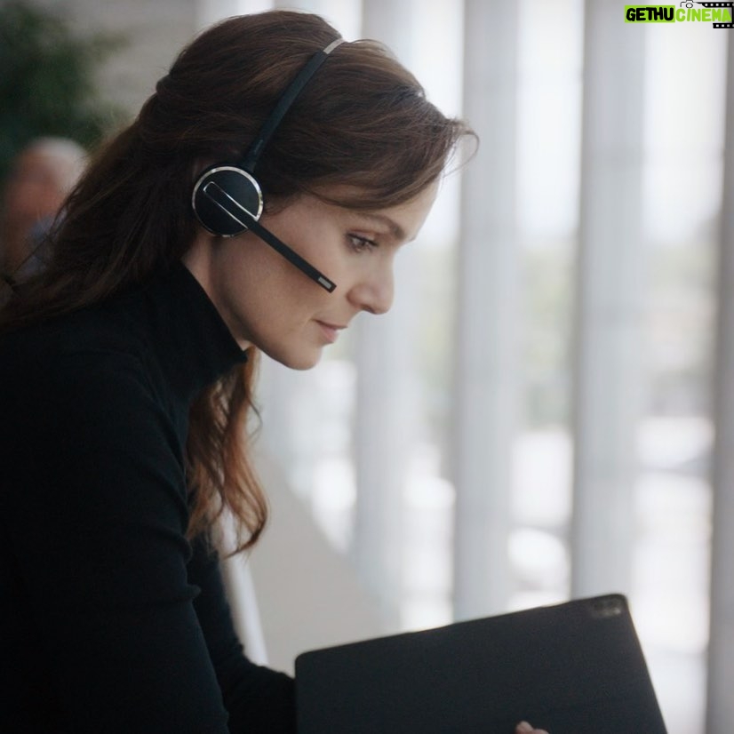 Sarah Wayne Callies Instagram - i make a playlist for every character. if you wanna hear Birdie’s - link in my bio. 🐦 . The Company You Keep 🐦 LiveLoveLie 🐦 sunday feb 19 @ 10 pm ABC + Hulu next day