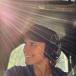 Sarah Wayne Callies Instagram - caption it: . a) she finds her light in heavy machinery b) cougar in a bobcat c) never tell your husband you’re bored d) ? . #yesitsmybobcat #woodstovelife #winteriscoming #makeupfreeweekend