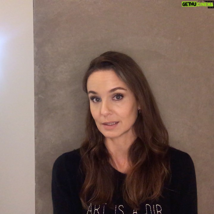 Sarah Wayne Callies - 33.9K Likes - cxxxix